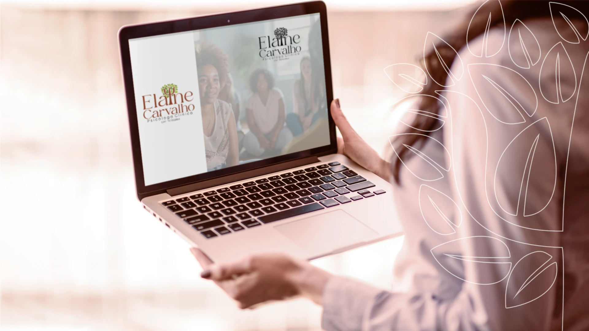 Elaine Carvalho — Presença digital